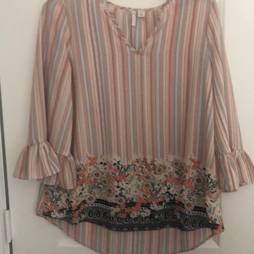 Business casual blouse